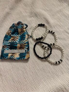 Noonday Collection Black and White Beaded Bracelet Set